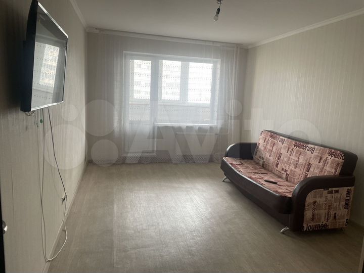 2-к. квартира, 57 м², 7/10 эт.