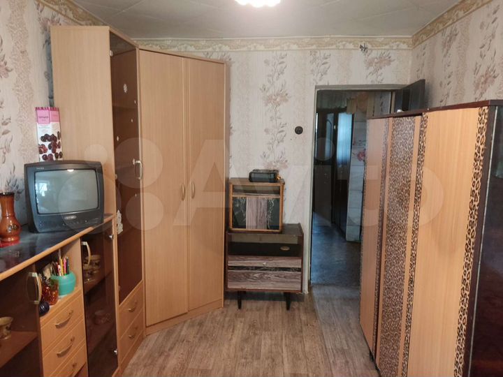 Комната 15 м² в 3-к., 2/9 эт.