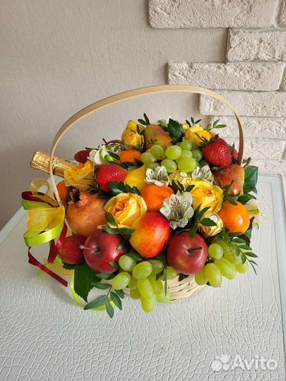 Вкусные букеты и композиции.Подарочные корзины