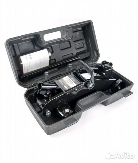 Домкрат подкатной 2т 