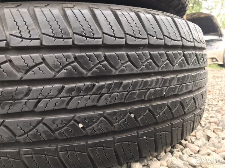 Michelin Latitude Tour 265/65 R17