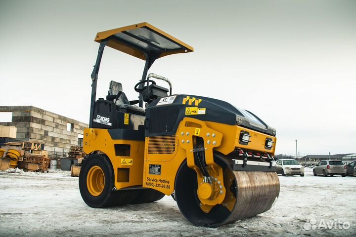 Дорожный каток XCMG XMR403VT, 2023