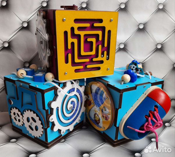 Бизиборд новый (развивающие игрушки)