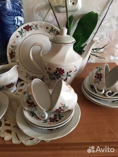 Чайный сервиз. Старая Рига На доставке