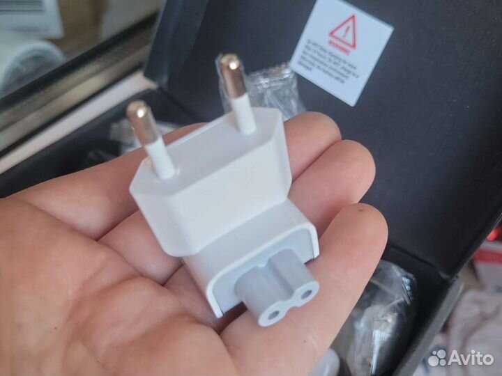 Переходник Apple MacBook