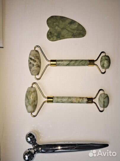 Роллер массажёр и скребок гуаша