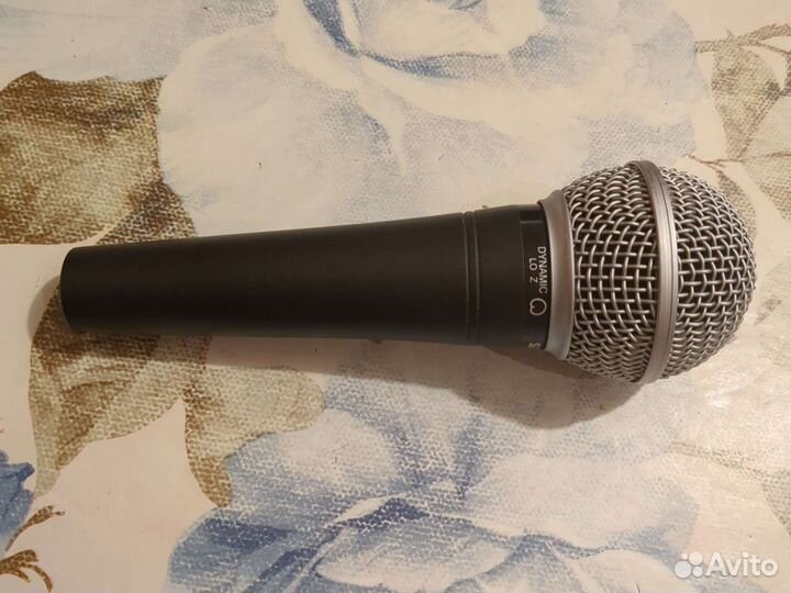 Микрофон shure sm48