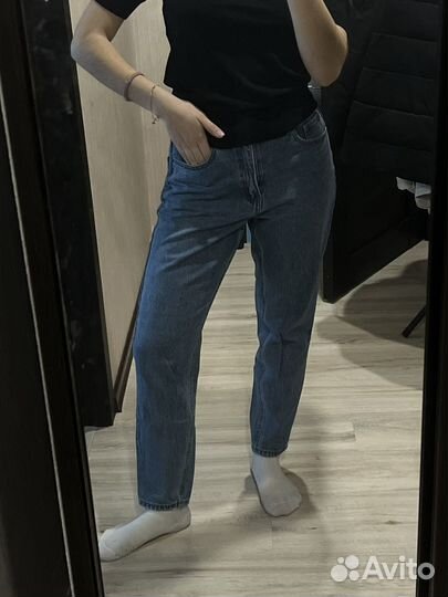 Джинсы