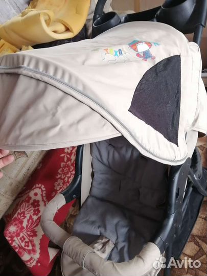 Прогулочная коляска