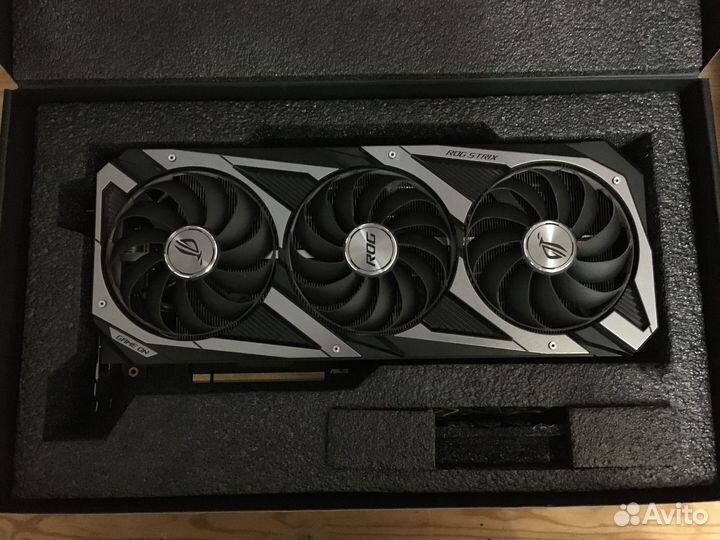Видеокарта Asus ROG Strix RTX 3090 OC