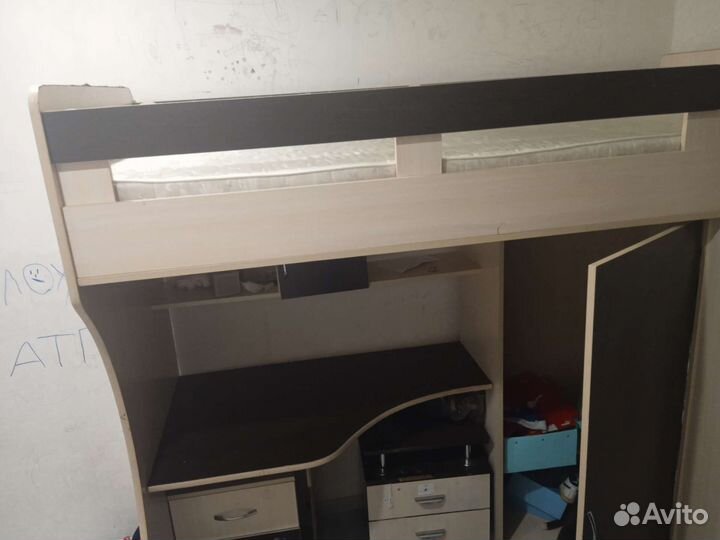 Двухъярусная кровать бу с матрасам