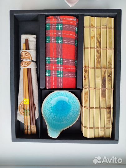 Набор посуды для суши