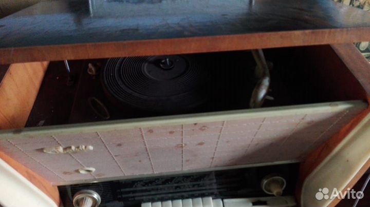 Радиола Латвия