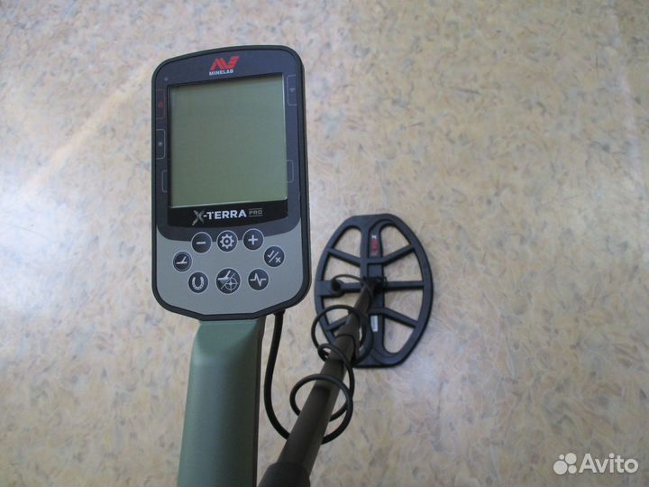 Металлоискатель Minelab X-Terra Pro