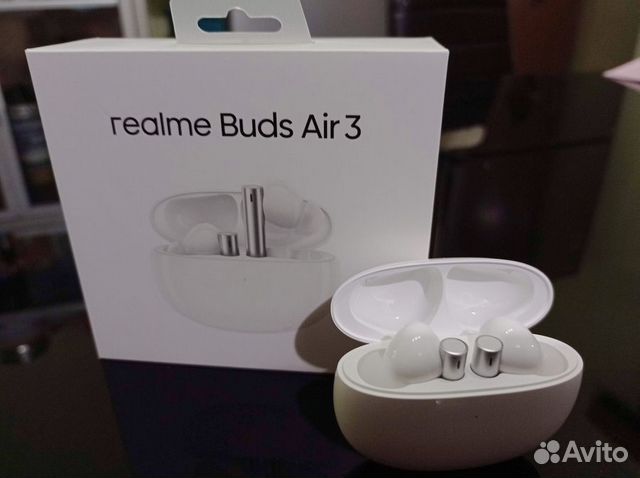 Realme buds air сравнение. Наушники Realme Buds Air 3. Realme Buds Air 3 коробка. Realme Buds Air 3s. Наушники TWS Realme Buds t100 черный.