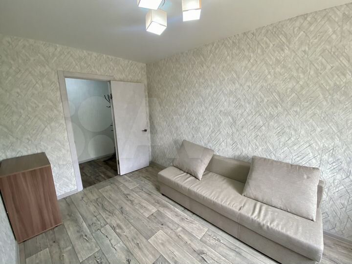 1-к. квартира, 30 м², 1/10 эт.