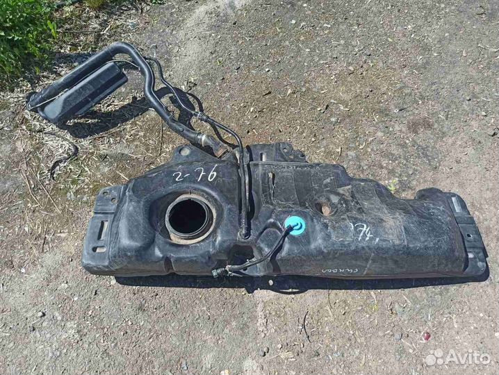 Бензобак Renault symbol