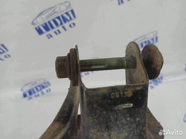 Рычаг задний правый нижний Nissan Altima L32