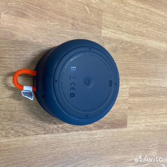Портативная колонка Mi Portable Bluetooth Speaker