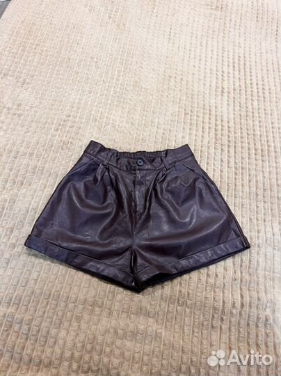 Шорты кожаные