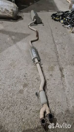Выхлопная труба Chevrolet Epica V250 двс 2.5