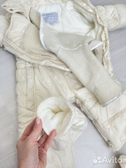 Продам зимний комбинезон на девочку как новый