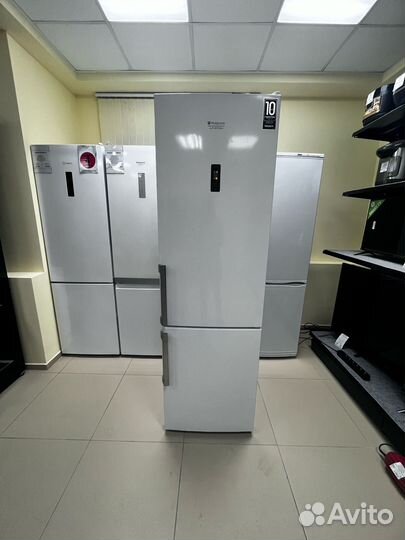 Холодильник Hotpoint HFP 6200 w (Км 78)