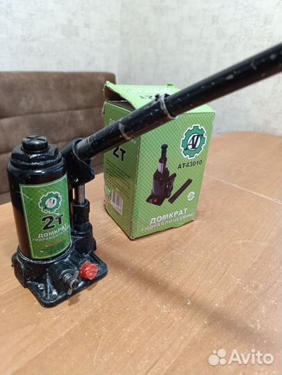 Домкрат гидравлический 2 т