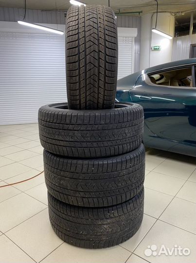 Pirelli Winter Sottozero 3 265/40 R21 109W