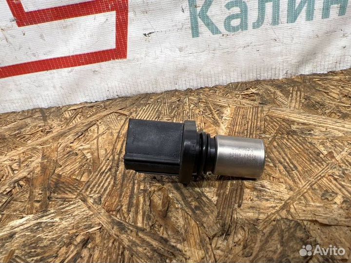 Датчик положения распредвала Toyota Corolla E120