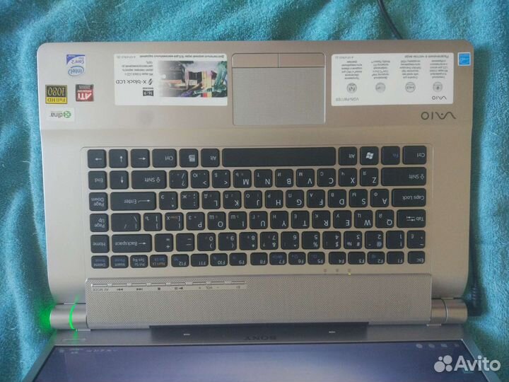 Ноутбук sony VGN-FW11ER