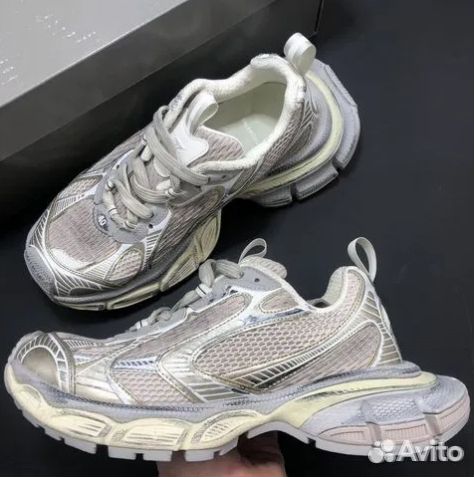 Balenciaga 3XL Sneaker Worn-Out - Light Beige