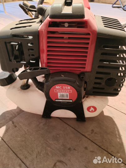 Газонокосилка бензиновая