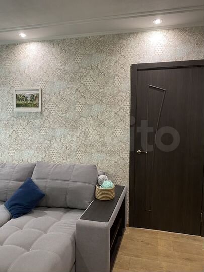 2-к. квартира, 42 м², 1/4 эт.