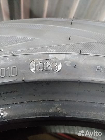 Viatti Strada Asimmetrico V-130 205/55 R16