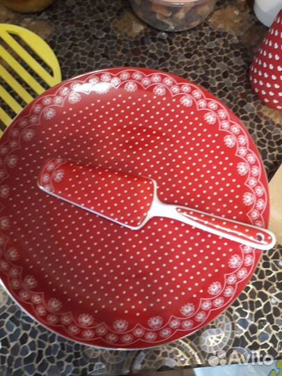 Блюдо для торта с лопаточкой