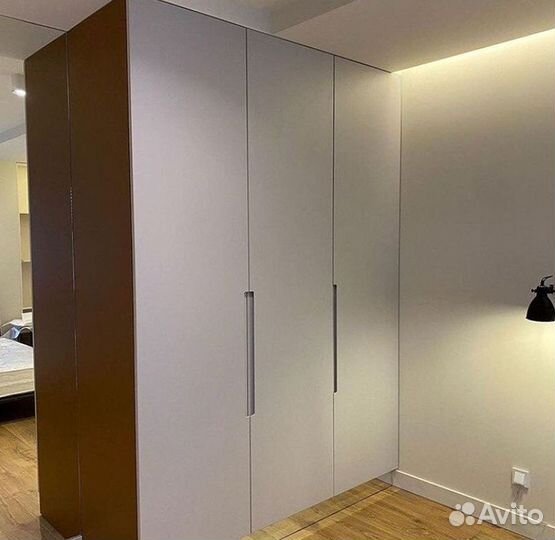 Шкаф распашной/ Гардеробная