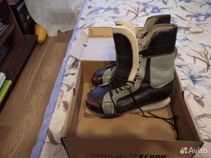 Коньки подростковые