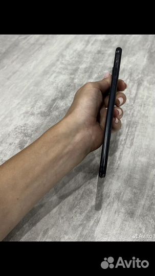 Телефон iPhone 7 plus 128gb