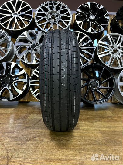 Triangle Connex Van TV701 215/60 R17 109T