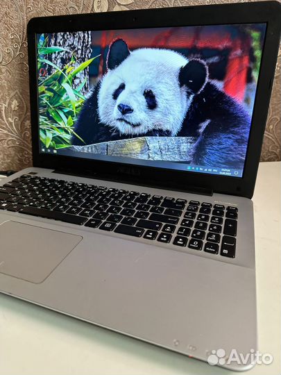 Asus. Core i3-4010. 4 Gb. GeForce 840. 15.6