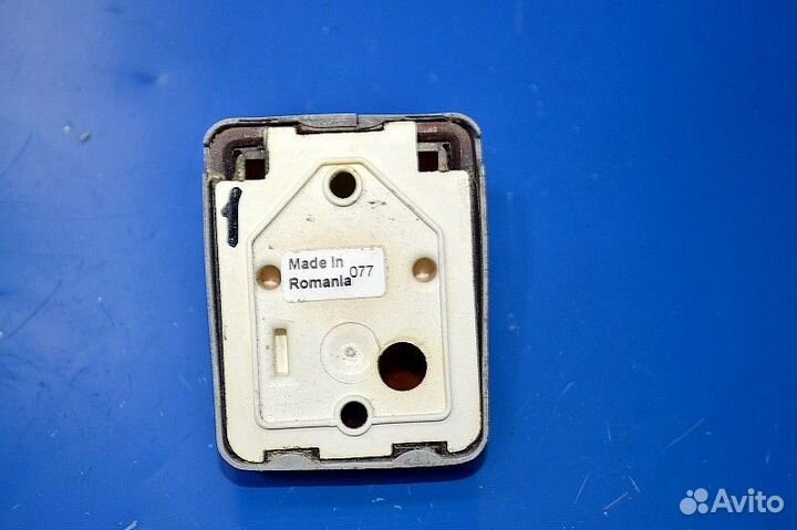 Габаритный фонарь на крышу mercedes-benz Actros MP