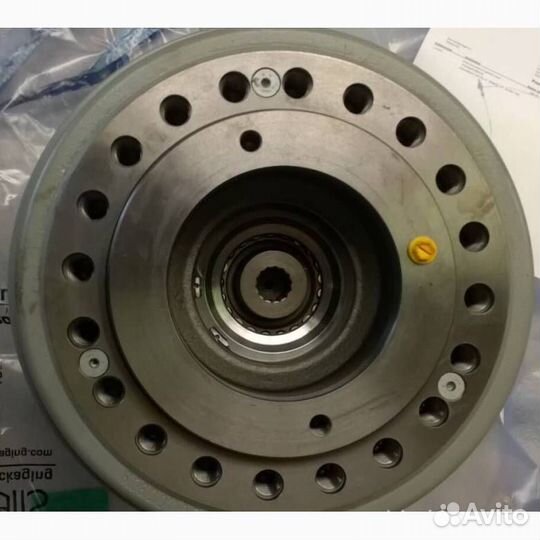 Редуктор хода Liebherr original 2T261300441