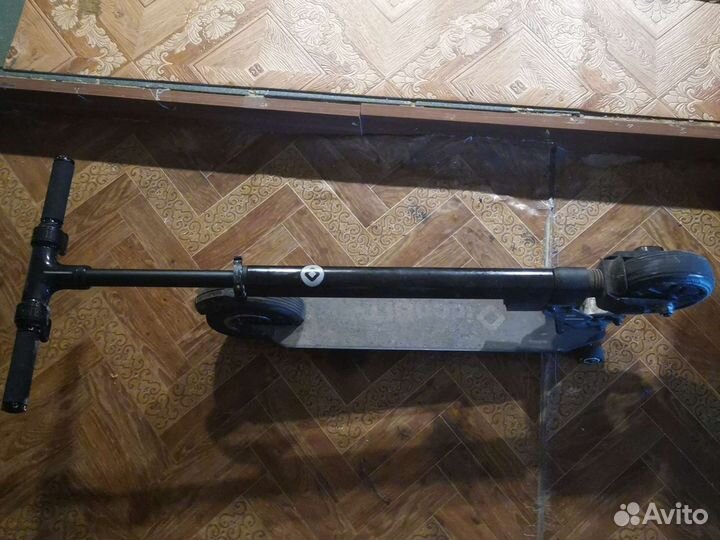 Электросамокат iconbit