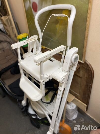 Стул для кормления Inglesina Gusto без чехла