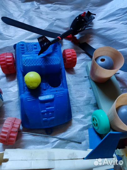 Машинки, самолёт, игрушки СССР на запчасти