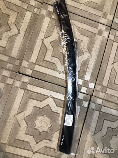 Мухобойка и ветровики на Форд Фокус 2