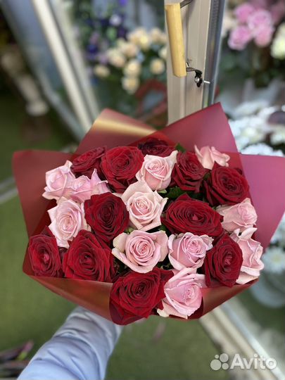 Букет 19 25 51 101 роза