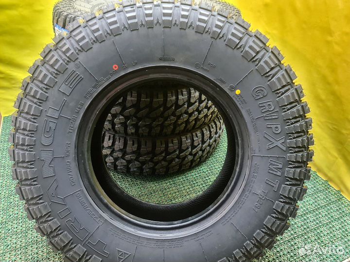 Triangle TR281 235/85 R16