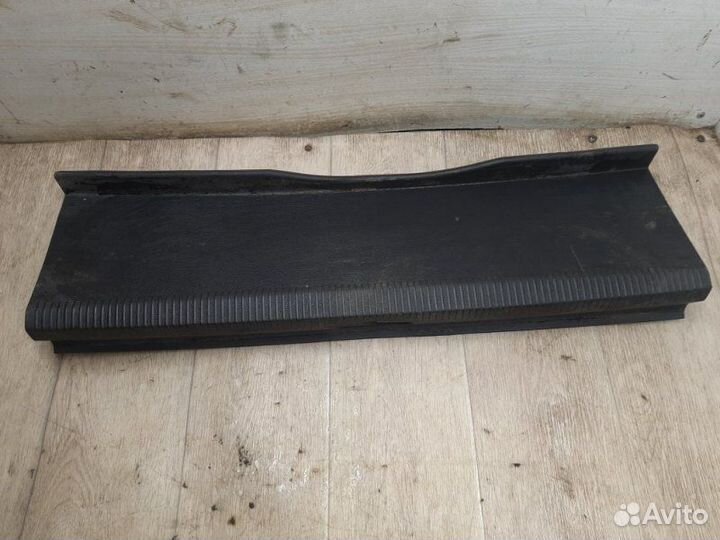 Накладка замка багажника Volkswagen Passat Cc 1.8